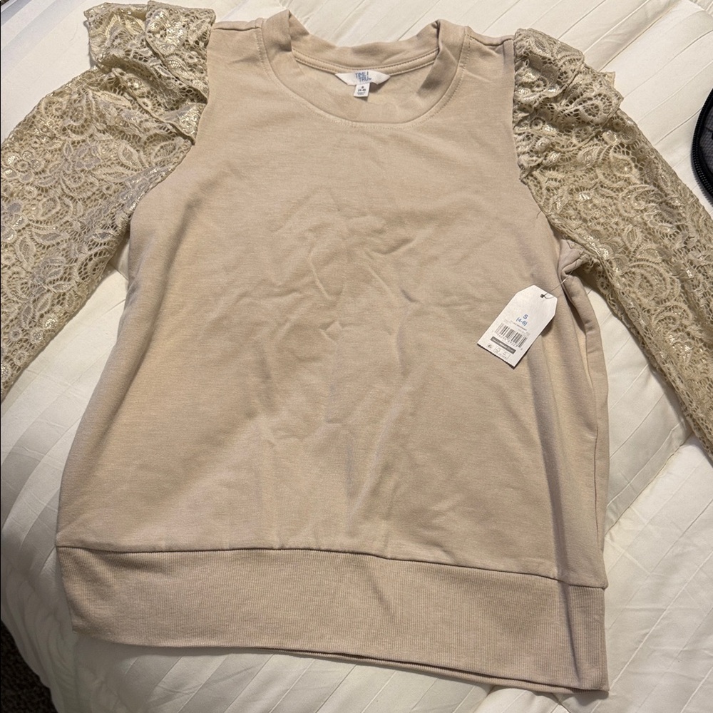 Time and Tru Beige Lace Sleeve Sweatshirt